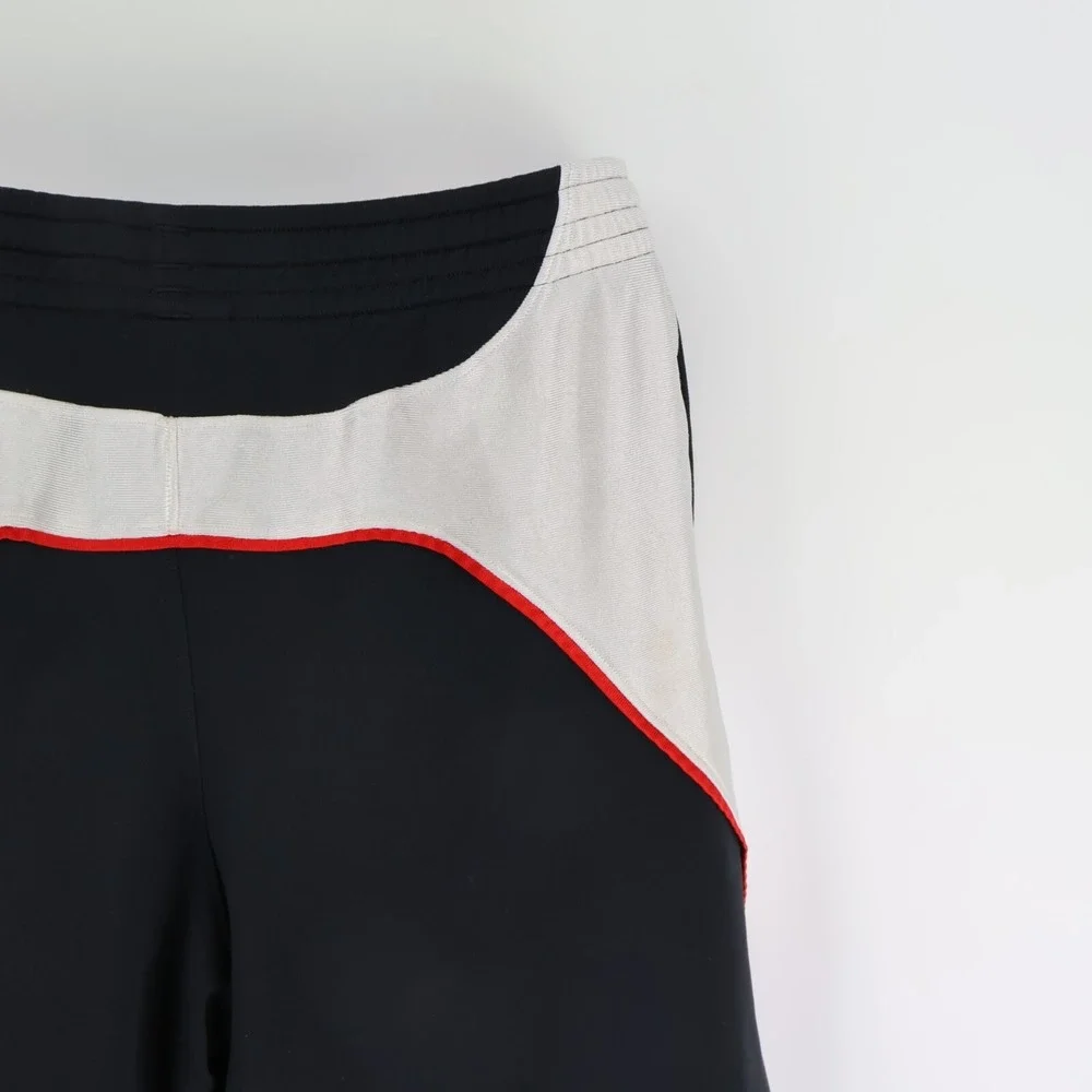 Under Armour Athletic Shorts Boys YXL‎ Black White Stripe 100% Polyester Pockets